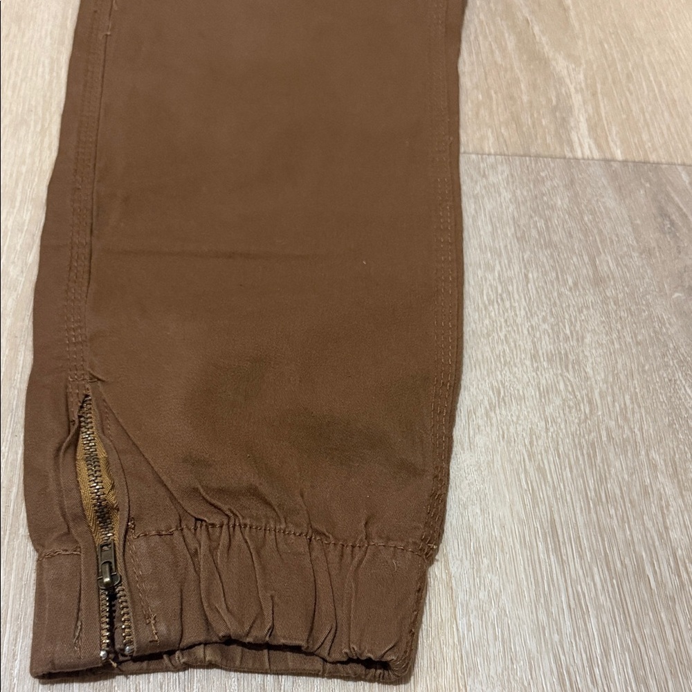Men's Brown Cargo Utility Joggers - Picture 2 of 6